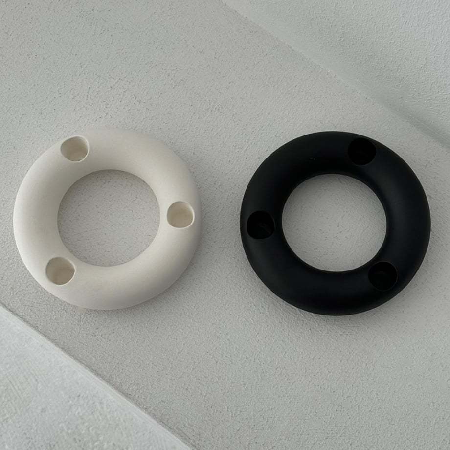 Viento silencioso moderno en blanco y negro cerámica candelería retro mesa de comedor decoración suave decoraciones al por mayor