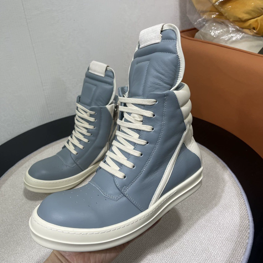 Фабрика выпустила новые 25 новых перевернутых треугольников мяты, зеленого молока, белого цвета, кожаные кроссовки, молочные и толстые пары