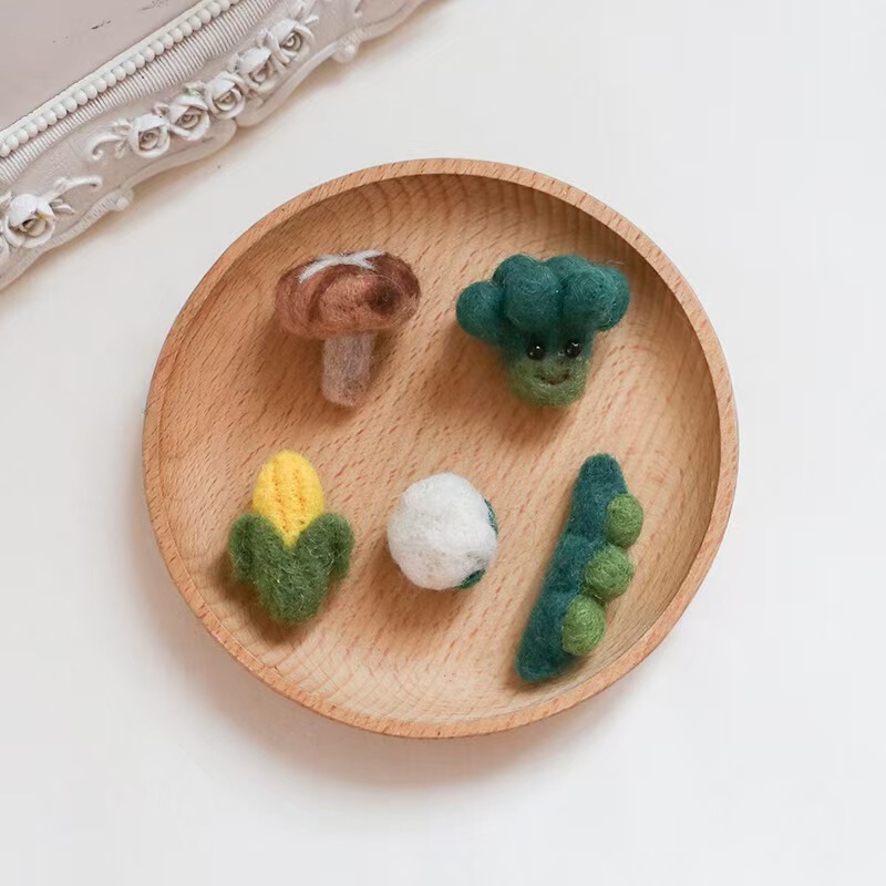 Cute Three-dimensional Wool Felt Vegetable Cartoon Modeling Semi-finished Products Poke Le Mini Baby Room Layout Headwear Accessories