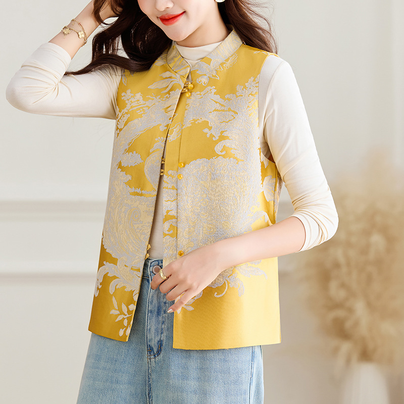 New Chinese Style Vest for Women Summer 2025 New Style Vest Outer Vest Mother Tang Suit Versatile Top