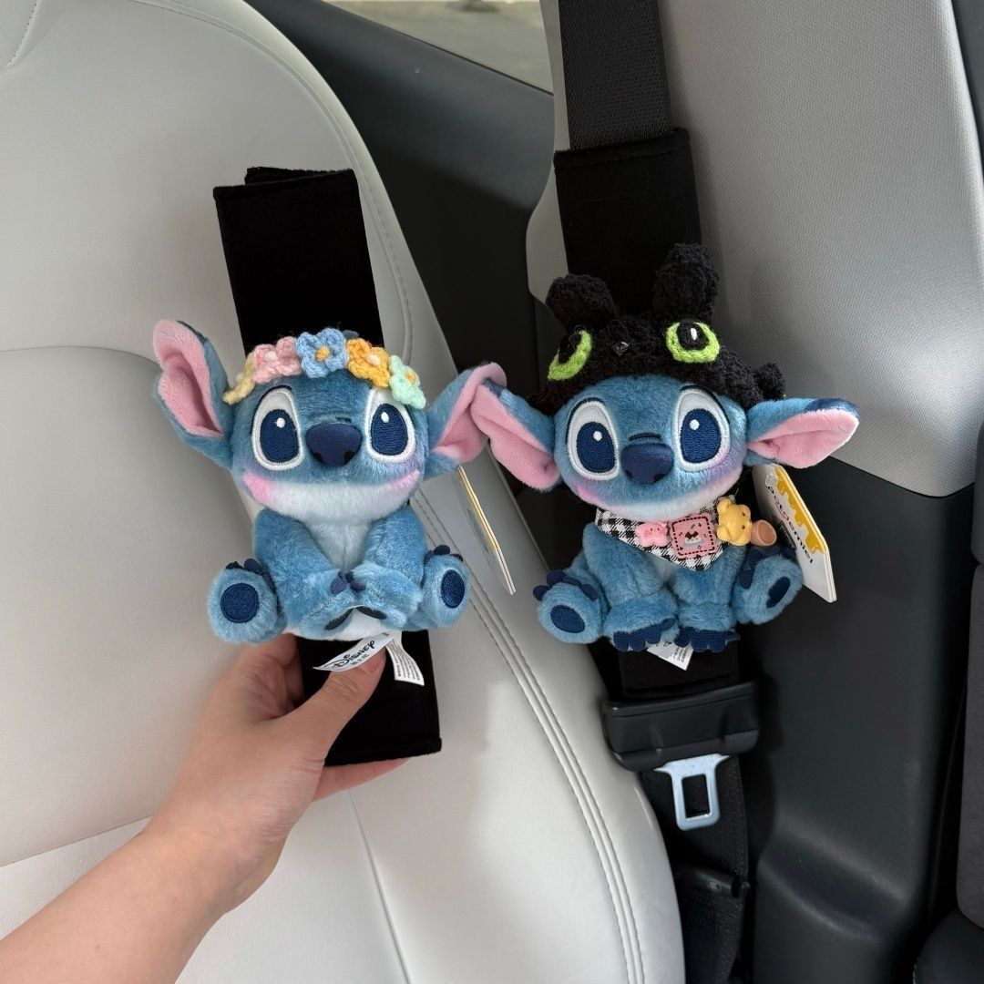 Car Interior Decoration Stitch Cute and Fun Seatbelt Shoulder Pads, Cute Cartoon Anti-Strangle and Anti-Wear Shoulder Straps, Suitable for All Seasons