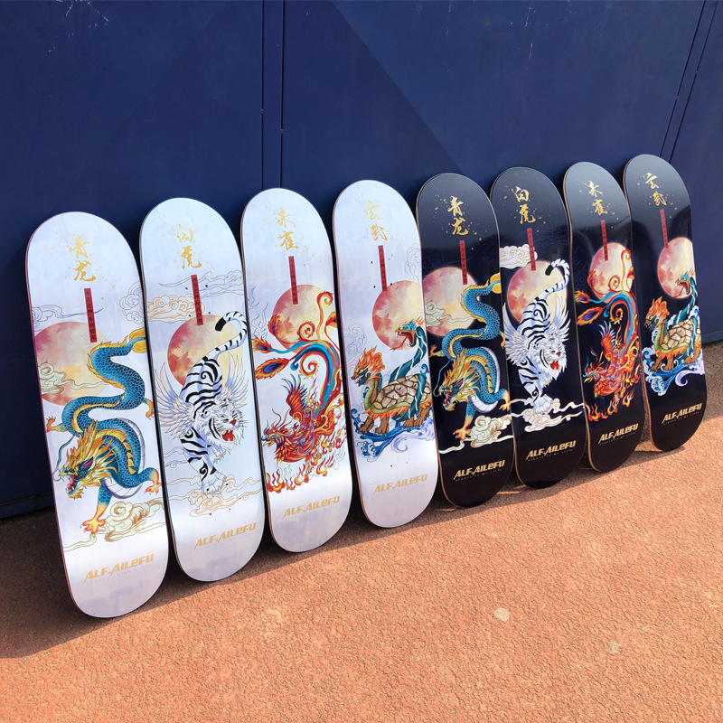 Skateboard National Tide Board Beginners Adult Male and Female Teenagers Professional Double-warped Four-wheel Skateboard Plus Maple Board