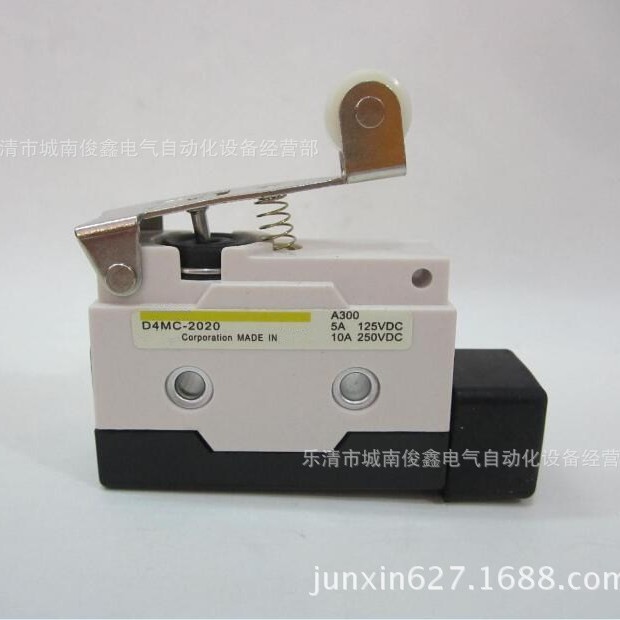 行程开关D4MC-2020 滚轮摆杆微动开关 自复位 一开一闭
