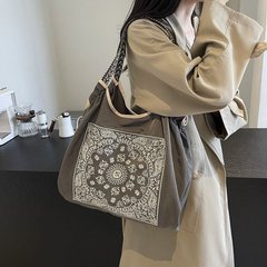 日本ボールチェーンは環境保護袋を包んでいます。