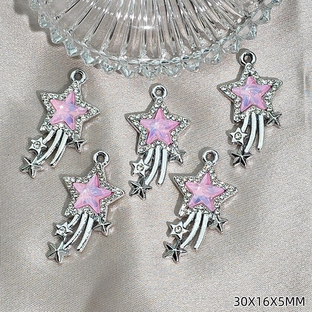 Exquisitos accesorios de joyería colgante de diamante de alta protección ultravioleta al por mayor collar DIY artesanal colgante de materiales de ropa de pulsera