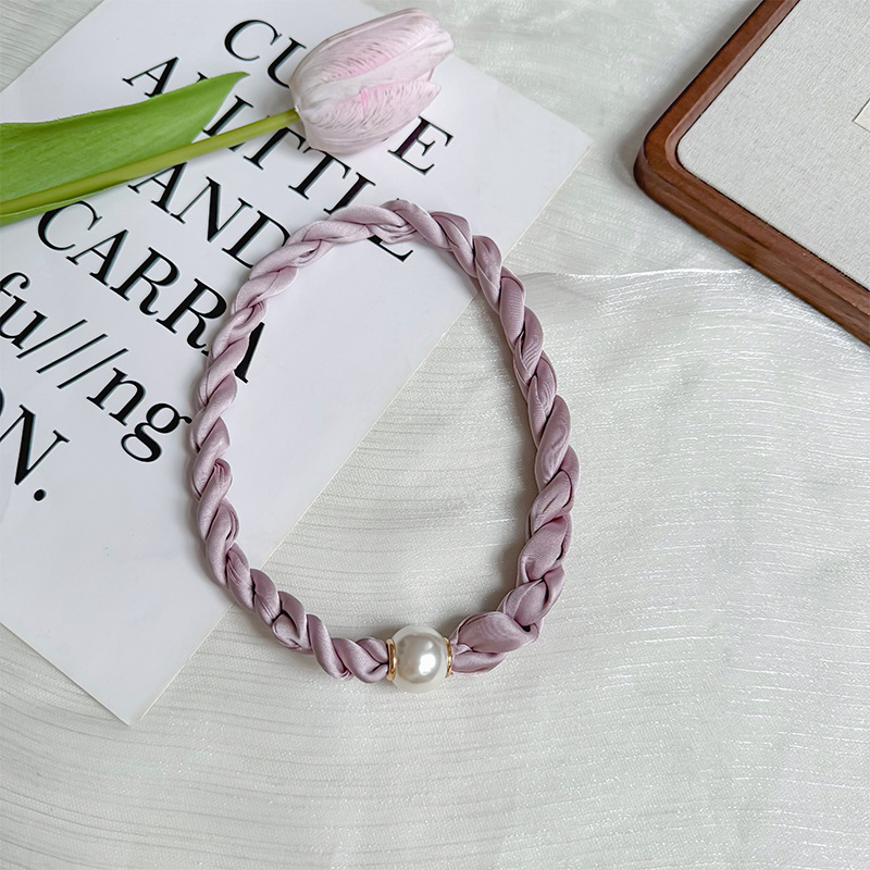 Collar de perlas de hebilla de atracción primavera y otoño verano decoración de cuello pequeña bufandas de mujer camisa de pañuelo de seda girada al por mayor