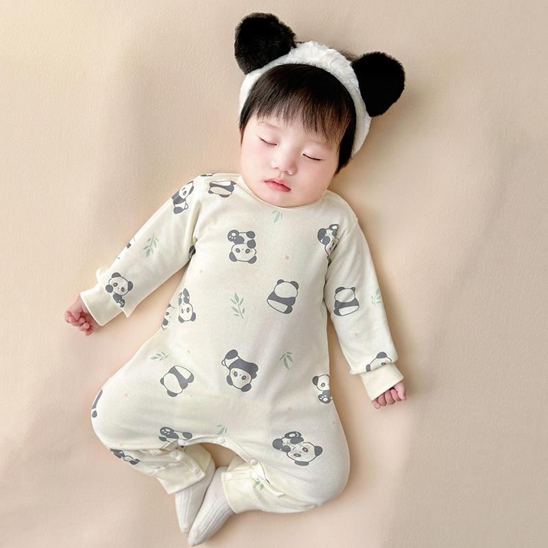 Baby jumpsuit newborn base underwear baby spring and autumn and winter pajamas baby shoulder snap clothes cotton