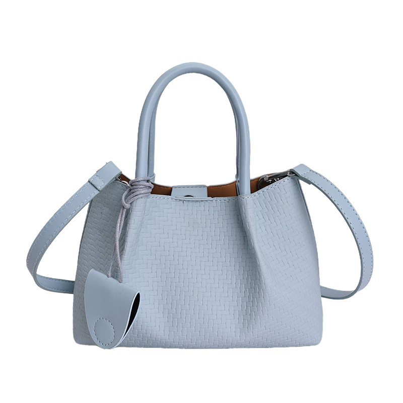 Fresh And Sweet Commuter Shoulder Bag For Women 2026 New Luxury Versatile Handbag Niche Casual Woven Crossbody Bag - Thumbnail 6