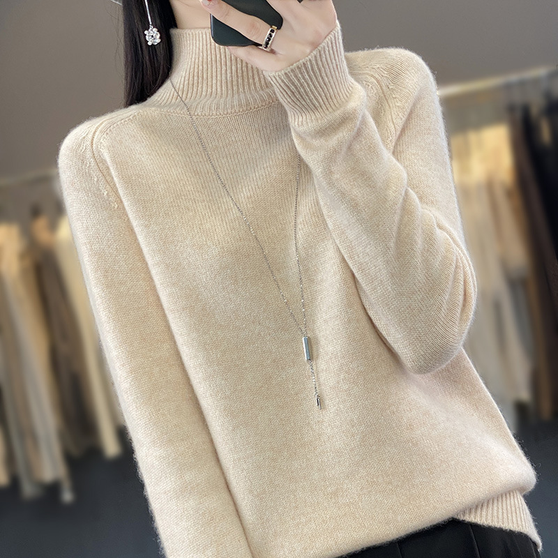 Artfully Crafted High-Neck Sweater for Women, Autumn/Winter 2026 New Stylish Loose-Fitting Knit Top with Stand Collar Artfully Crafted High-Neck Sweater for Women, Autumn/Winter 2026 New Stylish Loose-Fitting Knit Top with Stand Collar