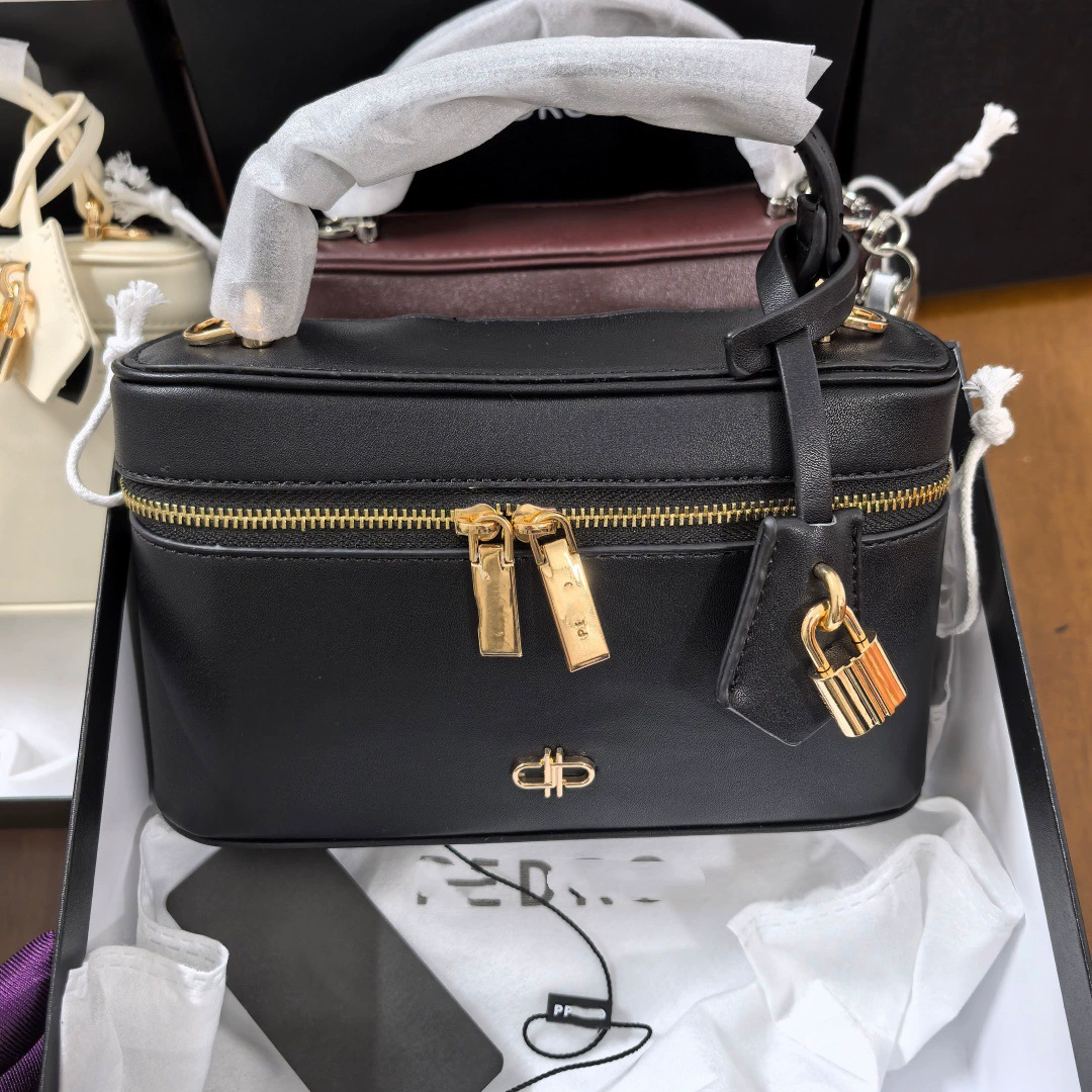 Handheld trend small bag, one-shoulder bag, lunch box, lipstick