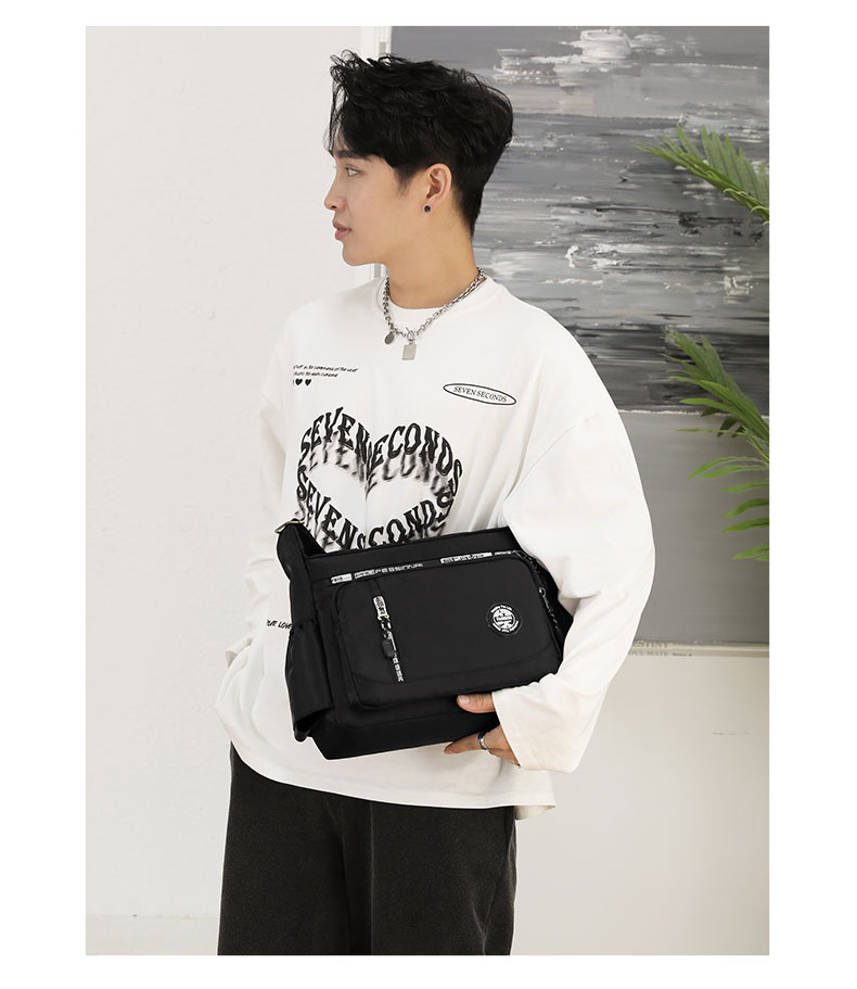 Wholesale of Korean men's simple and large-capacity briefcases, casual and versatile single-shoulder bags, travel and business crossbody men's bags undefined