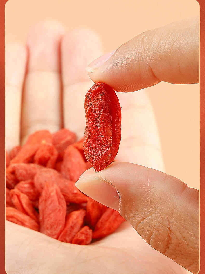 Ningxia Goji Berries Gou Qi Zi Premium Grade Large Berry Sun Dried No Sulfur 250g x 2 Jars for Tea Wine and Cooking quality and texture