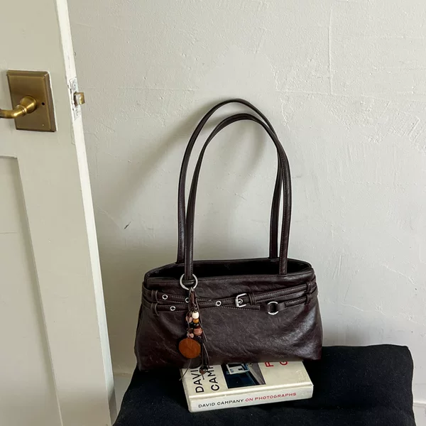 Stylish and sophisticated handbag for women, 2026 autumn new collection, niche retro underarm bag, a super trendy and versatile design