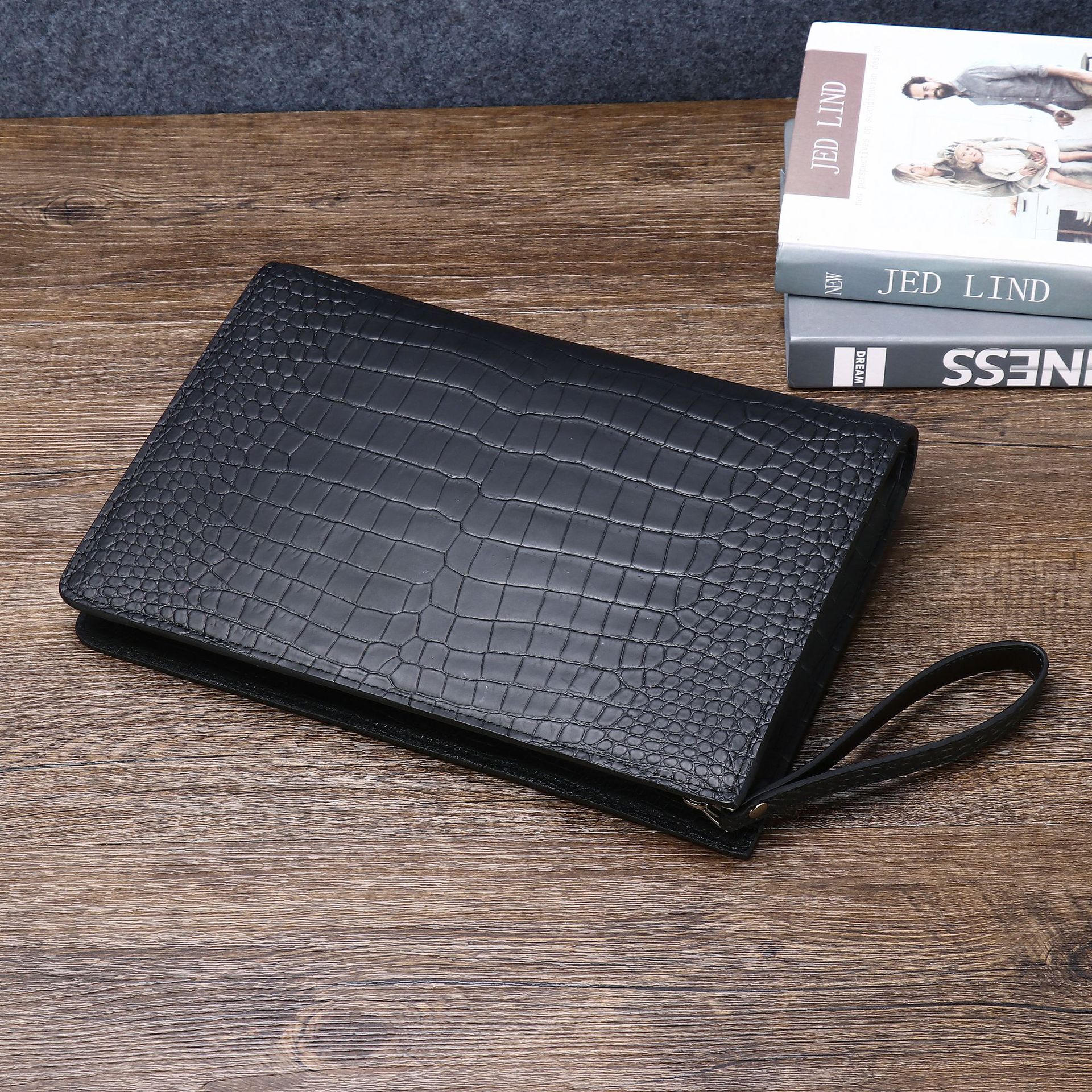 Túi clutch nam da vân cá sấu mờ nhiều ngăn thẻ dung tích lớn chi tiết 3