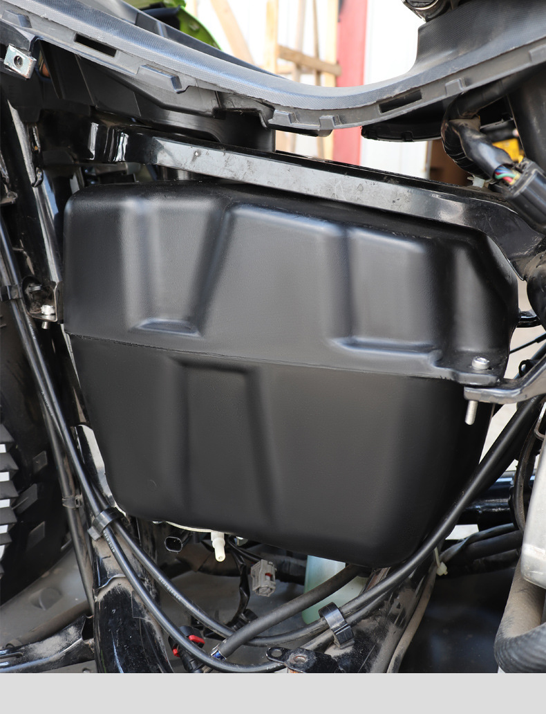 Suitable for Yamaha Nvx155/Aerox155/Nmax155 Motorcycle Original Vehicle Direct Upgrade to Enlarged Fuel Tank Modification