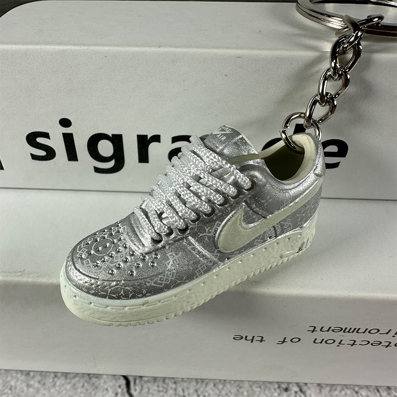 16.af1 silk silver