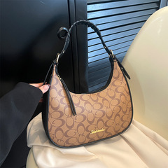2023 New Oliver Classic Polka Dot Woven Half Moon Bailey Hobo Crossbody Bag Women's Moon Bag