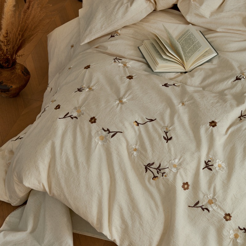 Completo letto 4 pezzi in cotone e lino con ricamo_voghion.com
