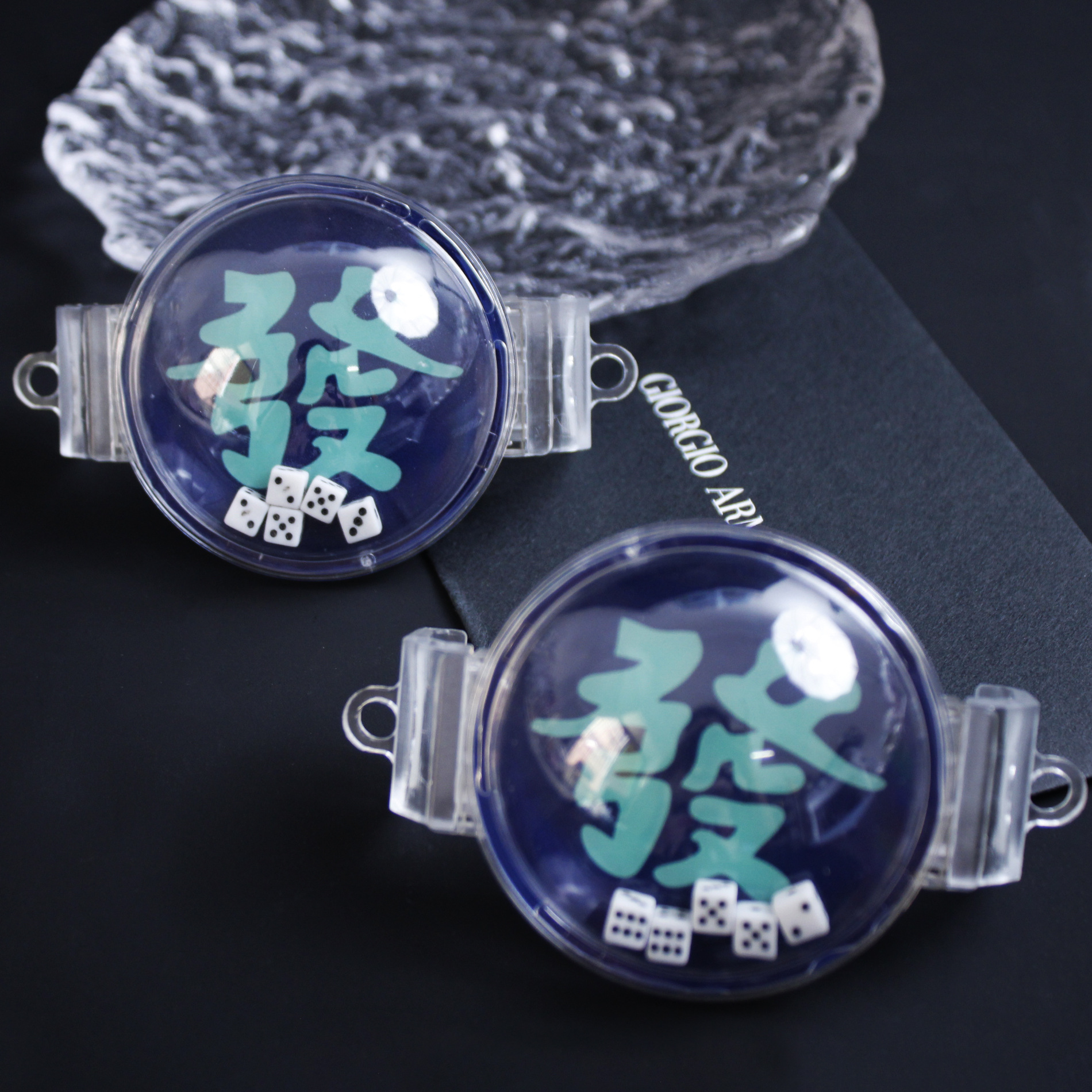 Simple Dice Traditional Design Rocking Music Mobile Phone Lanyard Can be used for hundreds of mobile phone accessories to ride mobile phone back clip essential for lazy people