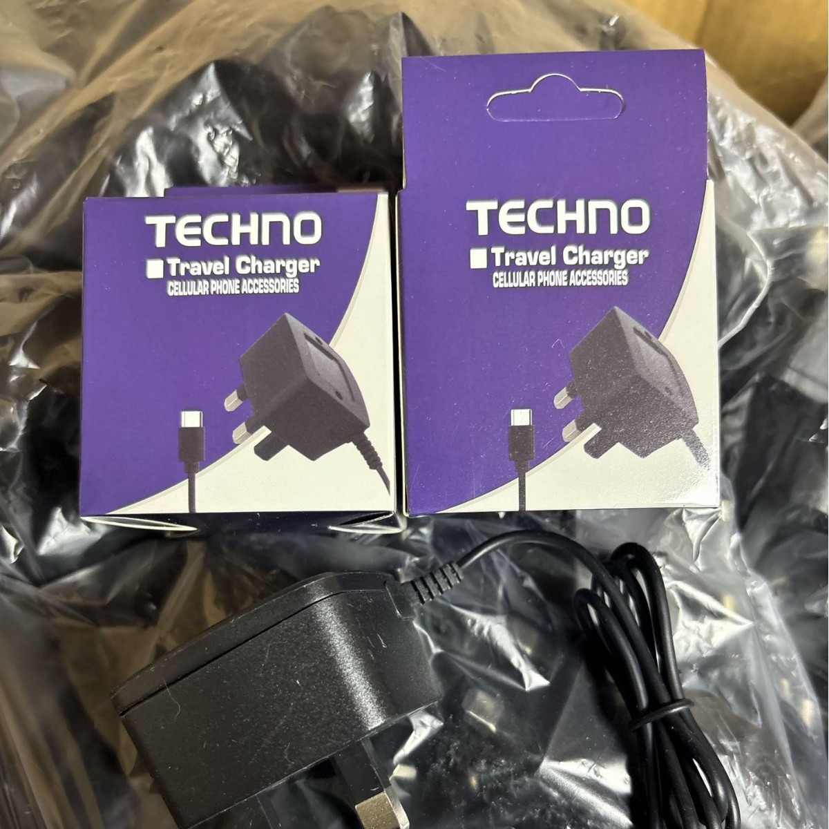 非洲熱銷帶綫英規UK手機充電器NOKIA老人機電源適配器MICRO綫充