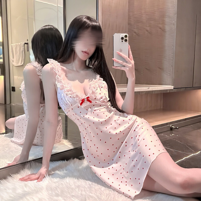 新しいフェアリースタイルフレンチピンクラブアイスシルクサスペンダードレス女性の夏スリムアイスシルクホームパジャマ|undefined