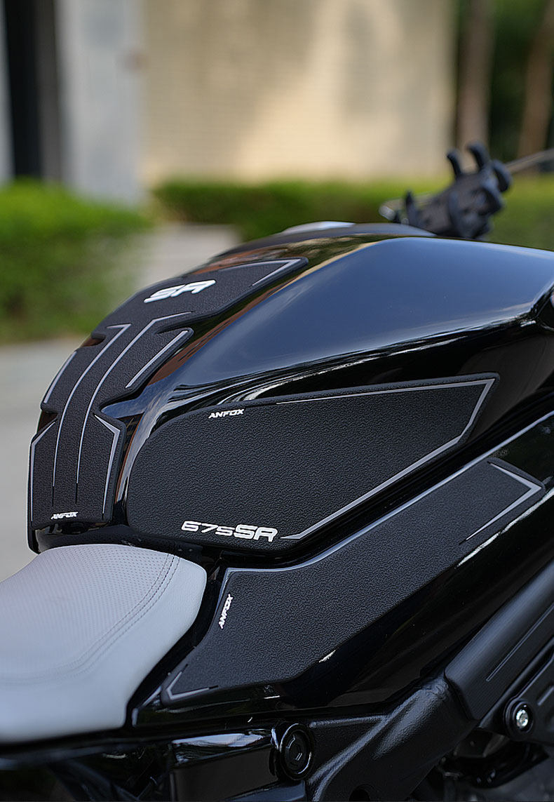 Suitable for CFMOTO 675SR-R modification: anti-slip fuel tank stickers, fishbone stickers, body protection stickers, film, 675SR accessories