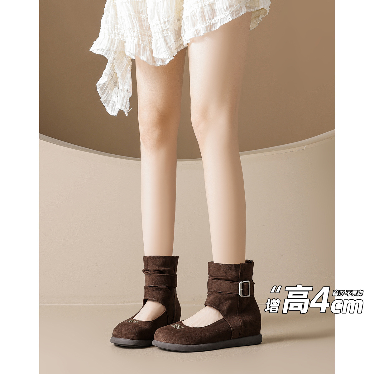 威威女郎 567-1复古厚底罗马凉靴女2025秋季新款网红内增高短筒靴