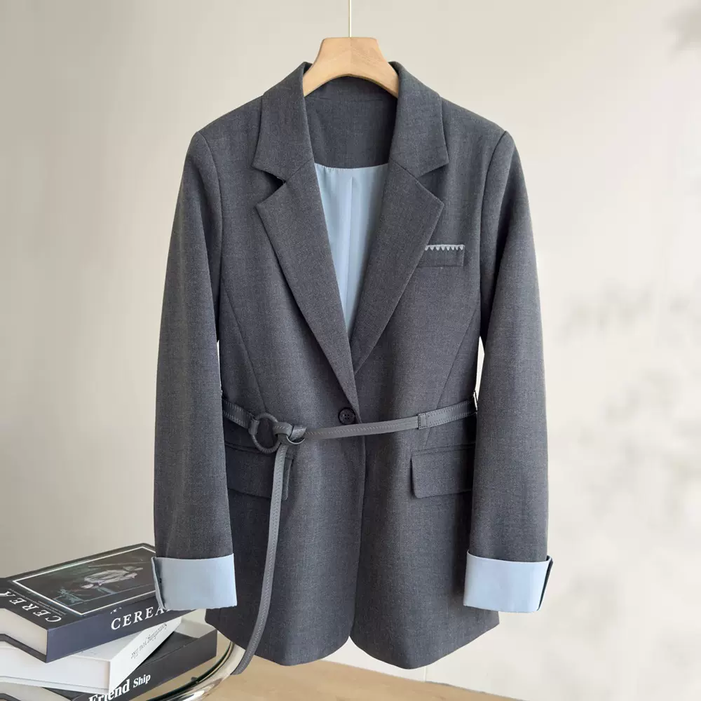 恩迪时尚撞色翻边袖小西装外套女秋季韩系灰色通勤西服上衣赠腰带