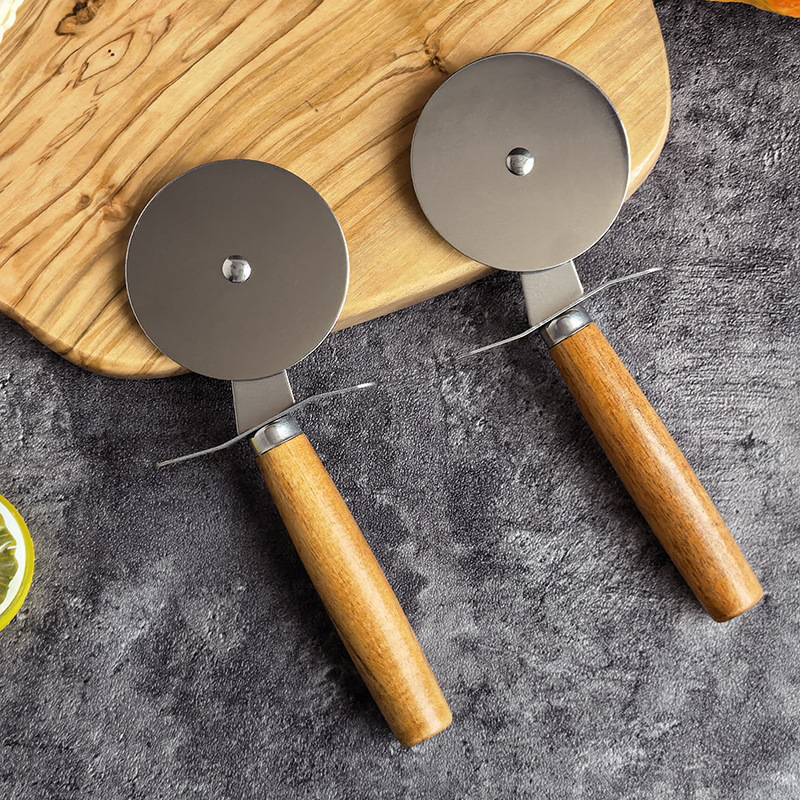 Cuchillo de pizza de acero inoxidable spot transfronterizo madera sólida acacia mango de madera rodillo redondo cuchillo de pasteles herramientas de cocina para hornear