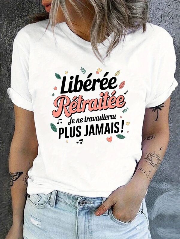 Patterned Knit Regular-Length All-Season Casual Women's Crew Neck T-Shirt with the Slogan "Freeing Retirement"