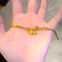 サンドゴールドジュエリーニッチデザイン、すぐにお金がもらえるブレスレット、軽い高級感とハイエンドの模擬ゴールド、色褪せない女性用ブレスレット