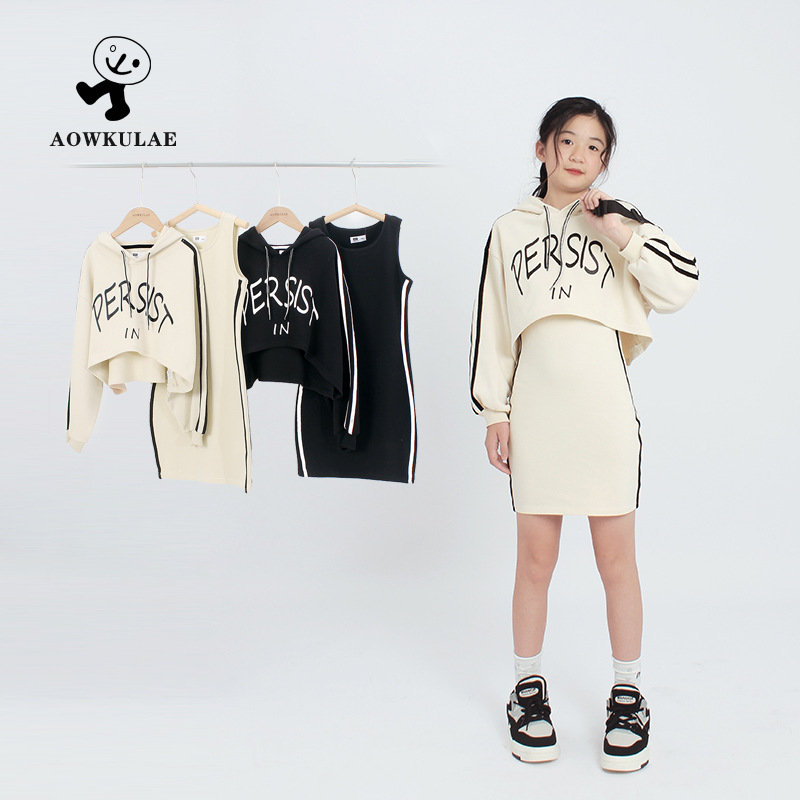 Primavera nueva ropa para niños traje de vestir para niñas mediano y grande moda para niños deportes conjunto de dos piezas traje para niños al por mayor