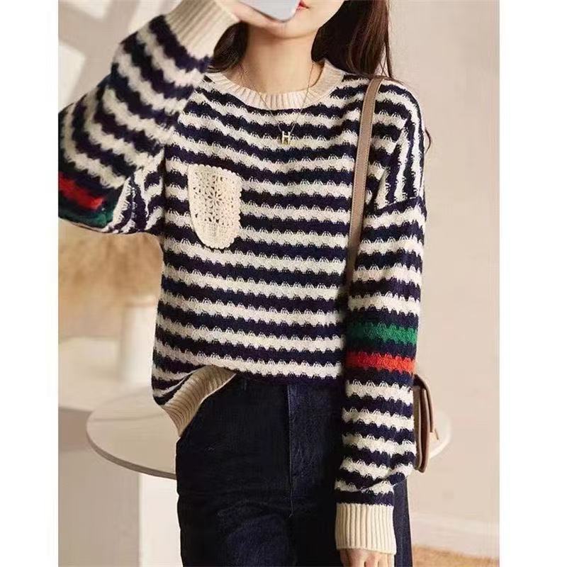 Corea del Sur invierno transfronterizo nueva chaqueta de invierno 2025 ropa de invierno de mujeres de alto nivel sensación de explosión de suéter de base de mujeres otoño invierno