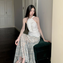 格子半身裙女设计感小众不规则长款鱼尾裙a字裙微透网纱大摆裙夏