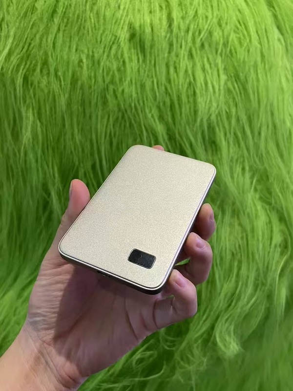 Android Apple Magsafe 外部バッテリー高速充電モバイル電源 qi2 に適した超薄型ワイヤレス磁気パワーバンク|undefined