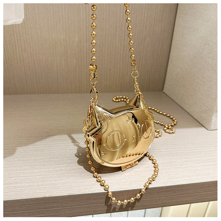Cartoonish, mini and cute zinc alloy small bag for women, 2025 new style, stylish single-shoulder bag, crossbody chain and metal undefined