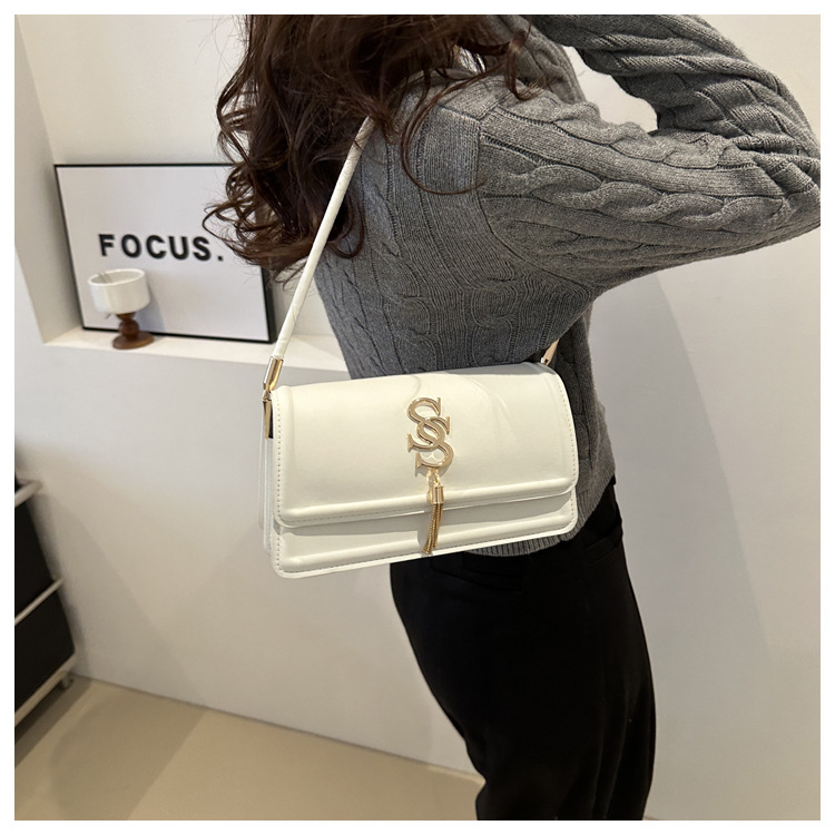 Personalized and Minimalist High-quality and Versatile Korean Version Bag for Women's Bag 2024 Spring New Car Sewn Single Shoulder Underarm Handbag_voghion.com