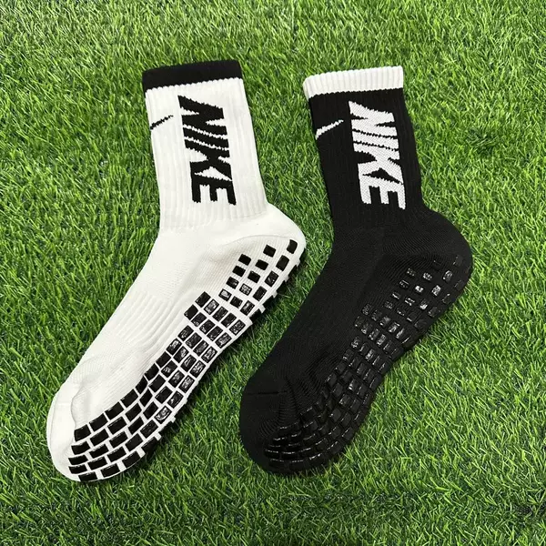 Autumn and Winter Cross-Border Professional Football Socks with Adhesive Dots, Training Mid-Calf Non-Slip Socks, Towel Bottom Sweat-Absorbing Sports Socks Wholesale