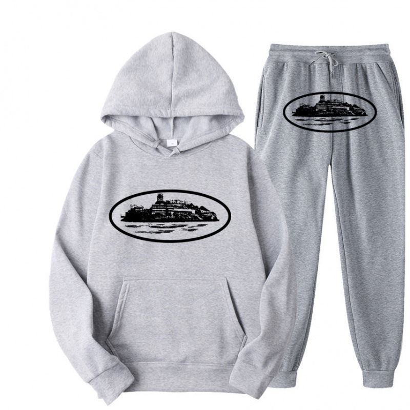 Europa y América Clint419 diablo prisión patrón de impresión de los hombres y las mujeres mismo suéter más traje de terciopelo al por mayor suelta nueva