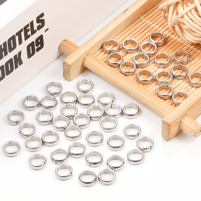 50 PCS/Package 7.5 * 2.5mm Stainless Steel Solid Color Polished Broken Ring display picture 2