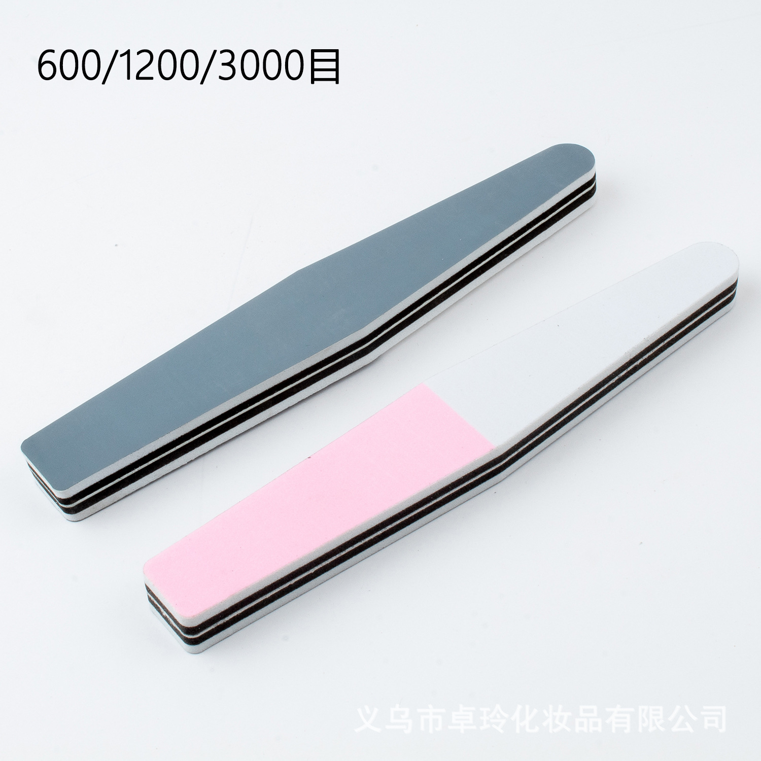 El polvo de diamante se engrosa con ceniza blanca.