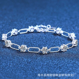 项链;耳钉;戒指