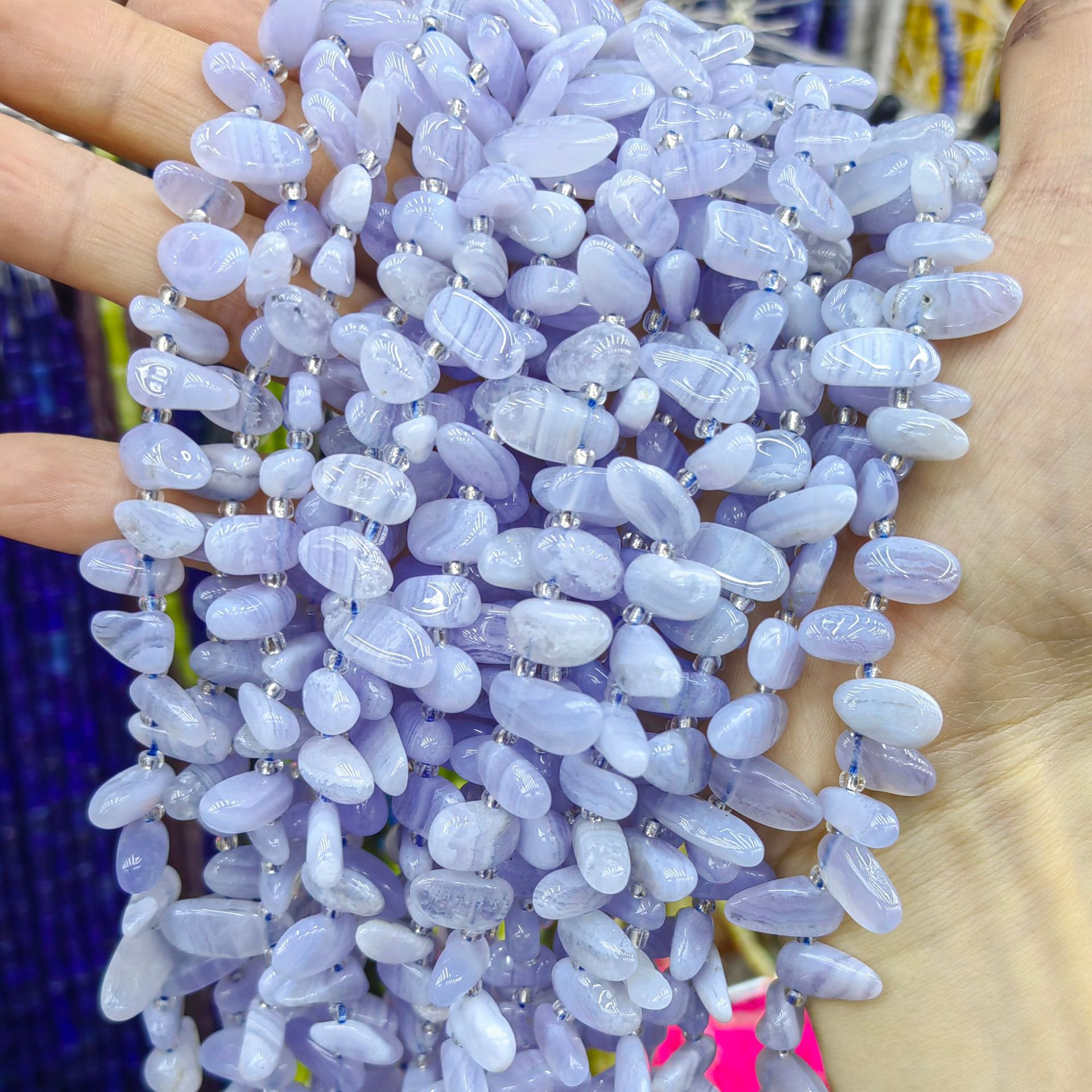 Piedra natural cristal piedra triturada amorfa agujeros laterales heterogéneos semiacabados joyería DIY perlas al por mayor