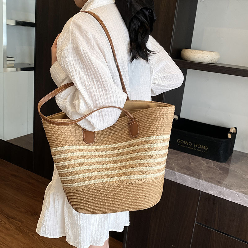 Viaje al mar vacaciones bolsa de tejido de viento mujer bolsa de paja de gran capacidad 2025 verano nuevo super caliente bolsa de mano