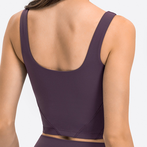 Autumn and winter new style U-shaped beautiful back yoga vest with chest pad, skin-friendly nude sports bra for women in Europe and America