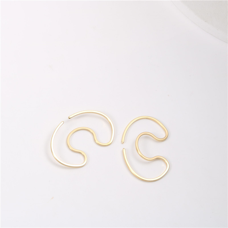 Fashion Geometric Titanium Steel Plating Ear Clips 1 Pair display picture 7