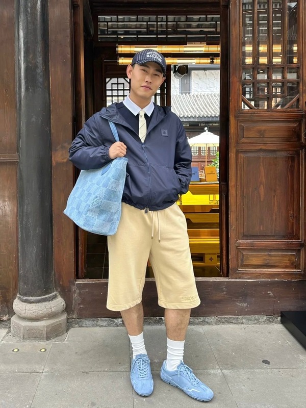 天井品質 25SS トレンドブランド 新品 V ホーム 両面老眼ジャカード 防風ジャケット 男女同型ジャケット トレンド|undefined