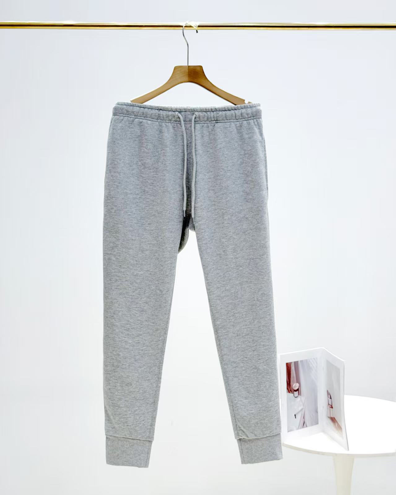 Pantalones sanitarios grises