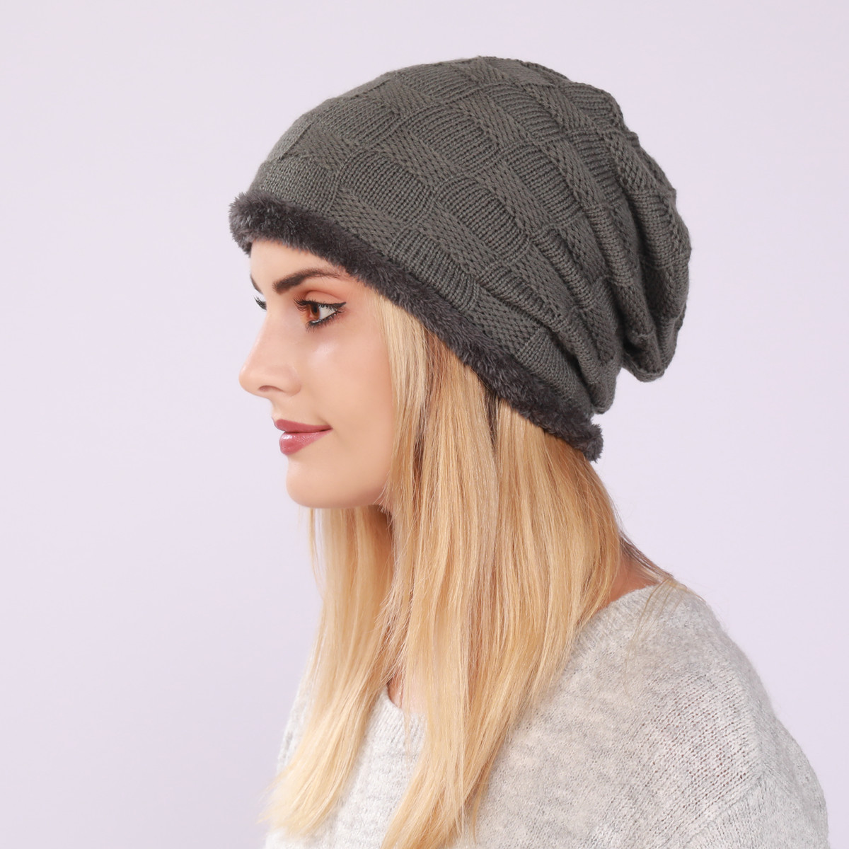 Plissee-Plüsch-Männer-Damen-Pullover-Mützen, gestrickte karierte postpartale Ohrenschützer für Herbst und Winter, warm_voghion.com