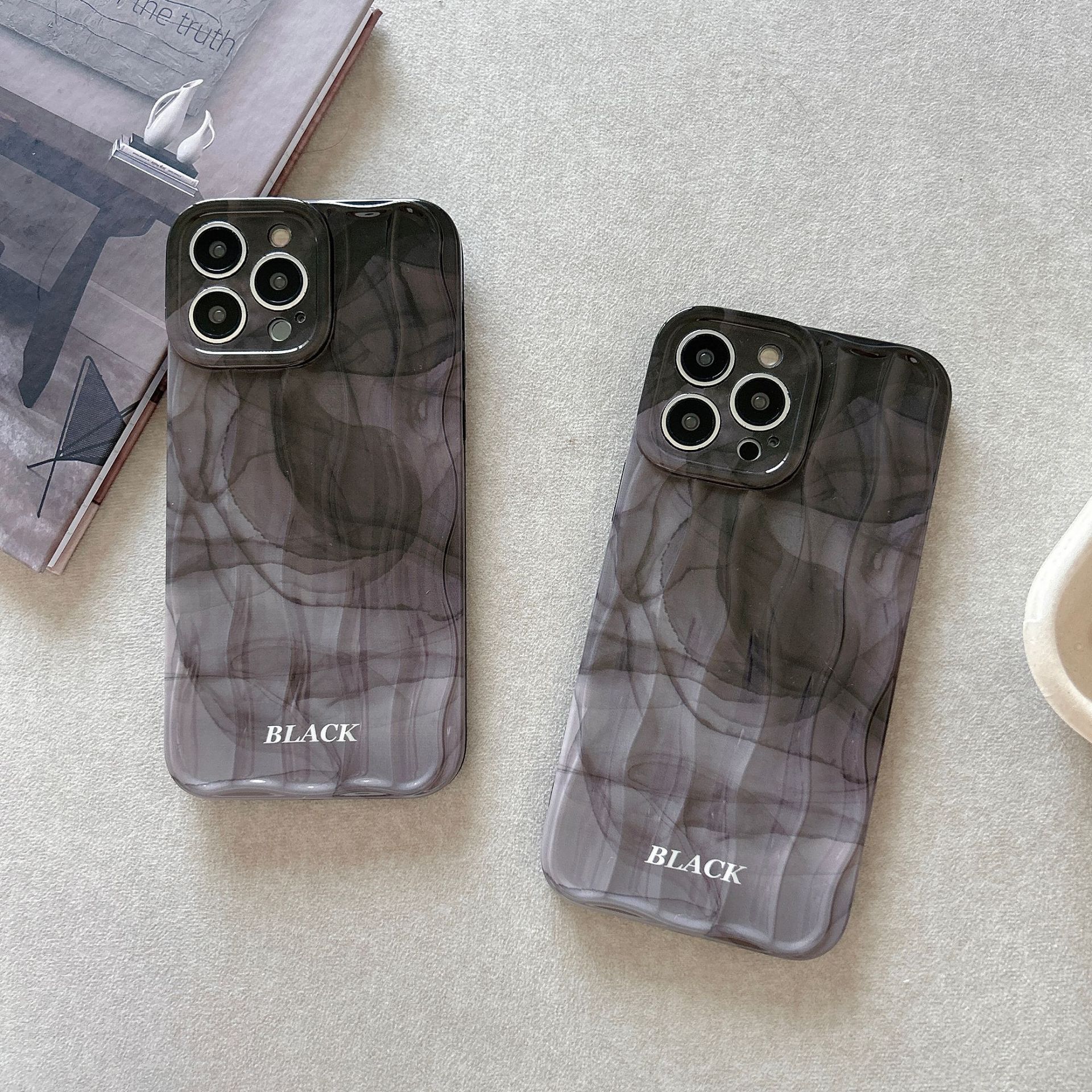 Disparando gradiente negro Apple 16promax Sensación avanzada Sensación tridimensional Raya IP15/14 Funda para teléfono ip15p